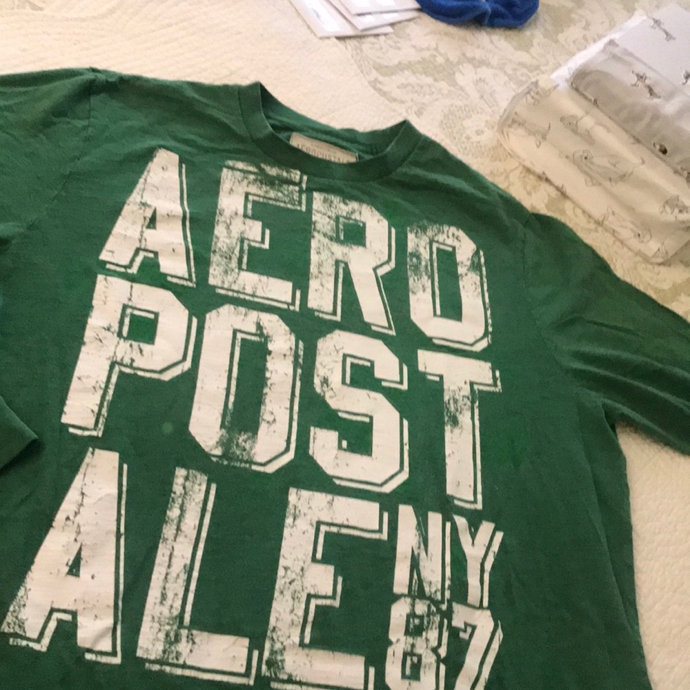 Aeropostale green long sleeve t-shirt